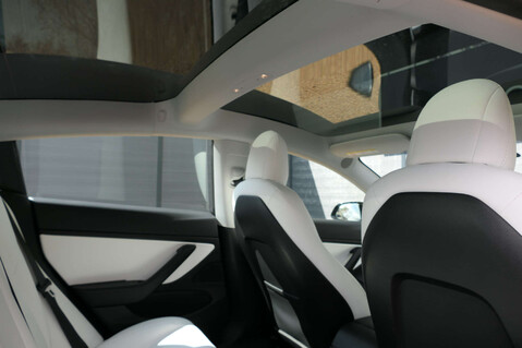 Tesla Model 3 Model 3 Long Range AWD 4WD 4dr 38