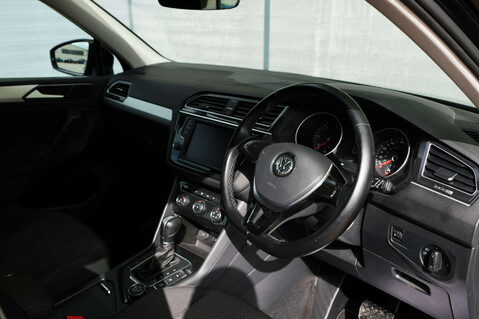 Volkswagen Tiguan 2.0 TDI BlueMotion Tech S SUV 5dr Diesel DSG 4Motion Euro 6 (s/s) (150 ps) 4