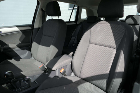 Volkswagen Tiguan 2.0 TDI BlueMotion Tech S SUV 5dr Diesel DSG 4Motion Euro 6 (s/s) (150 ps) 6