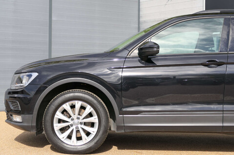 Volkswagen Tiguan 2.0 TDI BlueMotion Tech S SUV 5dr Diesel DSG 4Motion Euro 6 (s/s) (150 ps) 10