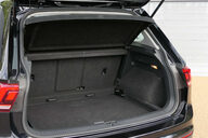Volkswagen Tiguan 2.0 TDI BlueMotion Tech S SUV 5dr Diesel DSG 4Motion Euro 6 (s/s) (150 ps) 17