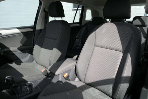Volkswagen Tiguan 2.0 TDI BlueMotion Tech S SUV 5dr Diesel DSG 4Motion Euro 6 (s/s) (150 ps) 6