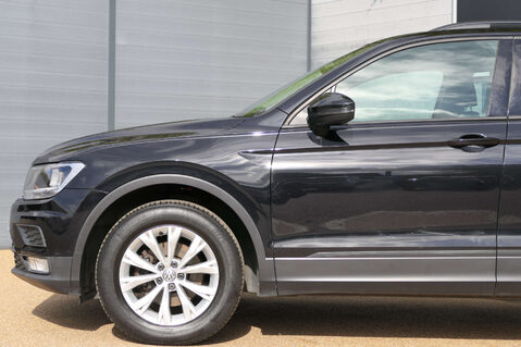 Volkswagen Tiguan 2.0 TDI BlueMotion Tech S SUV 5dr Diesel DSG 4Motion Euro 6 (s/s) (150 ps) 10