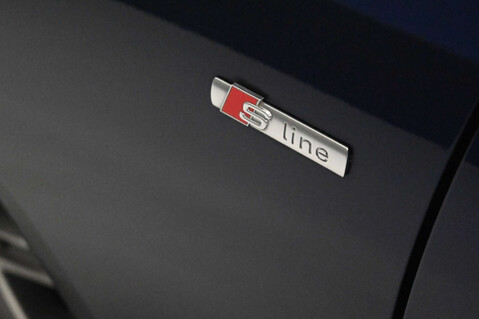 Audi A4 2.0 A4 Vorsprung 40 TDI MHEV Q Semi-Auto 4WD 5dr 23