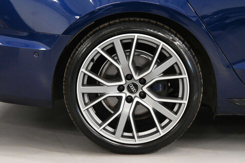 Audi A4 2.0 A4 Vorsprung 40 TDI MHEV Q Semi-Auto 4WD 5dr 27