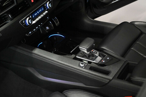 Audi A4 2.0 A4 Vorsprung 40 TDI MHEV Q Semi-Auto 4WD 5dr 36