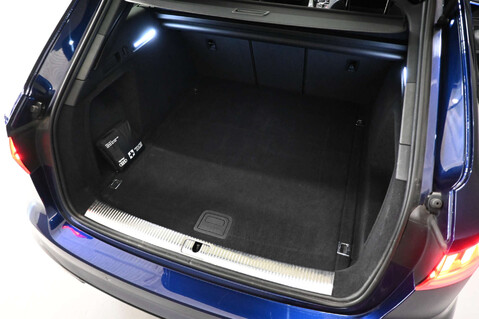 Audi A4 2.0 A4 Vorsprung 40 TDI MHEV Q Semi-Auto 4WD 5dr 60