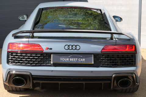 Audi R8 5.2 R8 Performance Carbon Black V10 Quattro Semi-Auto 4WD 2dr 19