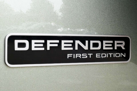 Land Rover Defender 3.0 D250 MHEV X-Dynamic HSE SUV 5dr Diesel Auto 4WD Euro 6 (s/s) (250 ps) 8