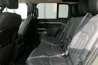 Land Rover Defender 3.0 D250 MHEV X-Dynamic HSE SUV 5dr Diesel Auto 4WD Euro 6 (s/s) (250 ps) 28