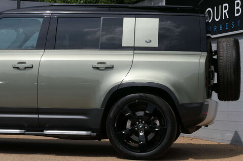 Land Rover Defender 3.0 D250 MHEV X-Dynamic HSE SUV 5dr Diesel Auto 4WD Euro 6 (s/s) (250 ps) 50