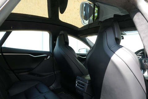 Tesla Model S ModeL S 75D 4WD 5dr 34