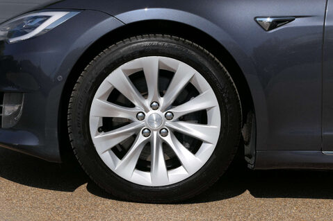 Tesla Model S ModeL S 75D 4WD 5dr 9