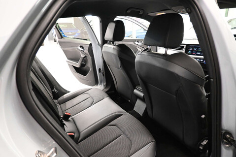 Audi A1 1.0 A1 Sportback 30 TFSI S Line Semi-Auto 5dr 19