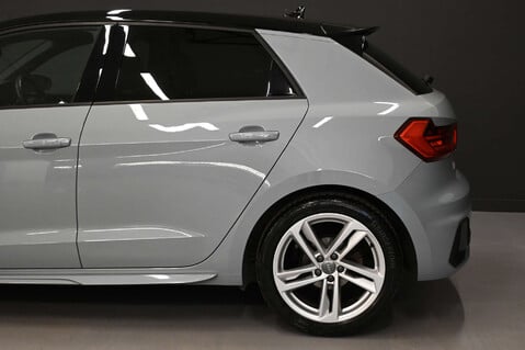 Audi A1 1.0 A1 Sportback 30 TFSI S Line Semi-Auto 5dr 24