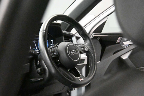 Audi A1 1.0 A1 Sportback 30 TFSI S Line Semi-Auto 5dr 5