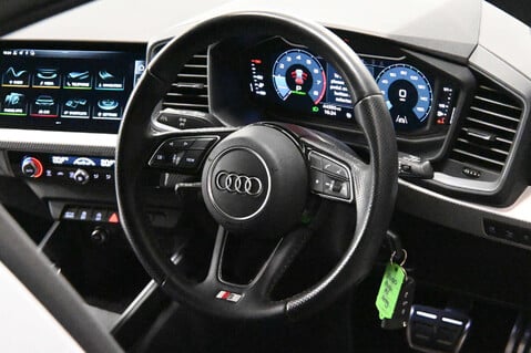 Audi A1 1.0 A1 Sportback 30 TFSI S Line Semi-Auto 5dr 23
