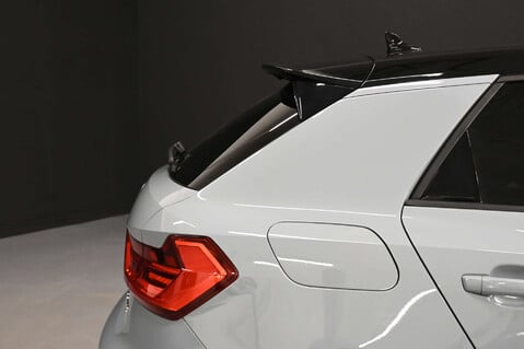 Audi A1 1.0 A1 Sportback 30 TFSI S Line Semi-Auto 5dr 52
