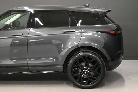 Land Rover Range Rover Evoque 2.0 Range Rover Evoque R-Dynamic SE D Auto 4WD 5dr 22