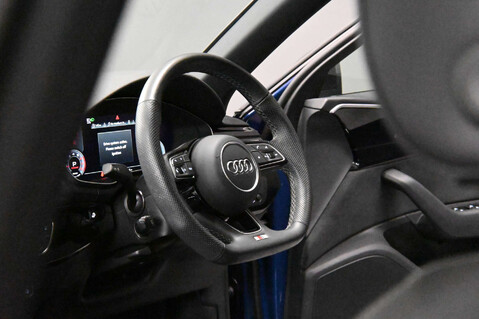 Audi A4 2.0 A4 Black Edition 40 TFSI MHEV Semi-Auto 5dr 4