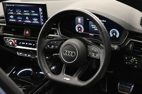 Audi A4 2.0 A4 Black Edition 40 TFSI MHEV Semi-Auto 5dr 18