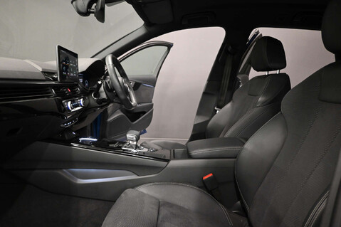 Audi A4 2.0 A4 Black Edition 40 TFSI MHEV Semi-Auto 5dr 28