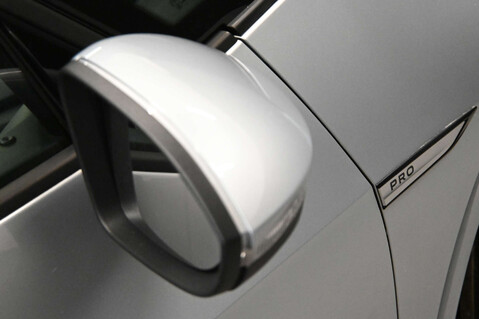 Volkswagen Id.3 Pro Performance 58kWh Life Hatchback 5dr Electric Auto (204 ps) 8