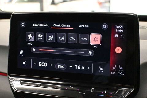 Volkswagen Id.3 Pro Performance 58kWh Life Hatchback 5dr Electric Auto (204 ps) 56