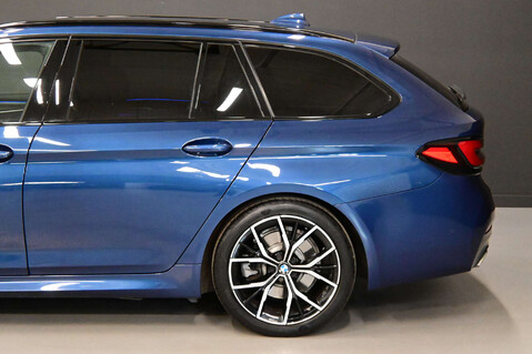 BMW 5 Series 2.0 520d M Sport MHEV Auto 5dr 19