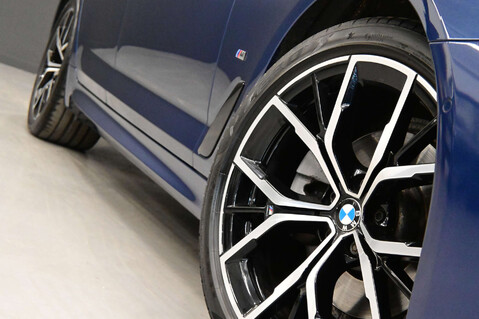 BMW 5 Series 2.0 520d M Sport MHEV Auto 5dr 29