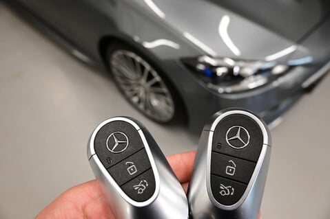Mercedes-Benz C Class 1.5 C 200 AMG Line Premium MHEV Auto 5dr 43