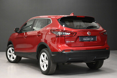 Nissan Qashqai 1.3 Qashqai Acenta Premium DiG-T Semi-Auto 5dr 2