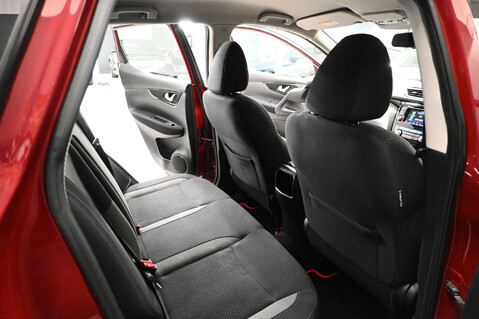 Nissan Qashqai 1.3 Qashqai Acenta Premium DiG-T Semi-Auto 5dr 18