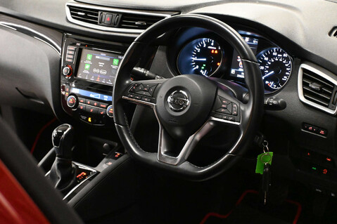 Nissan Qashqai 1.3 Qashqai Acenta Premium DiG-T Semi-Auto 5dr 20