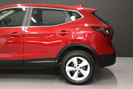 Nissan Qashqai 1.3 Qashqai Acenta Premium DiG-T Semi-Auto 5dr 23