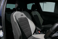 Volkswagen Golf 2.0 Golf R DSG 4WD 3dr 21