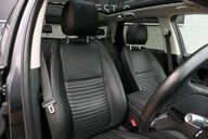 Land Rover Discovery Sport 2.0 Discovery Sport SE MHEV Auto 4WD 5dr 5