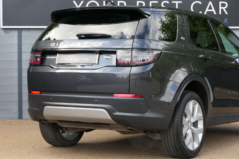 Land Rover Discovery Sport 2.0 Discovery Sport SE MHEV Auto 4WD 5dr 14