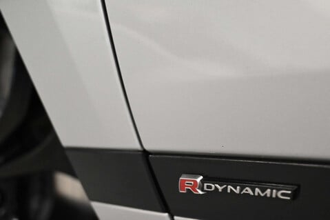 Land Rover Range Rover Evoque 2.0 Range Rover Evoque R-Dynamic SE Auto 4WD 5dr 39