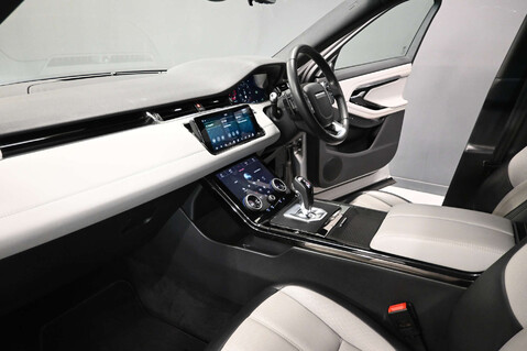Land Rover Range Rover Evoque 2.0 Range Rover Evoque R-Dynamic SE Auto 4WD 5dr 9