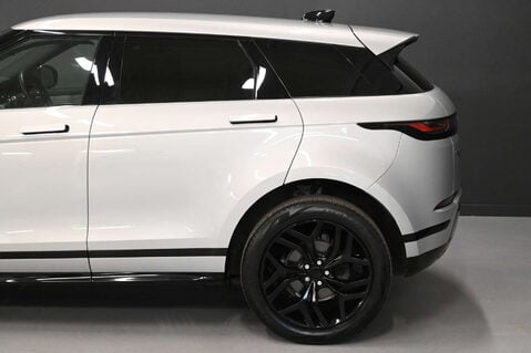 Land Rover Range Rover Evoque 2.0 Range Rover Evoque R-Dynamic SE Auto 4WD 5dr 21