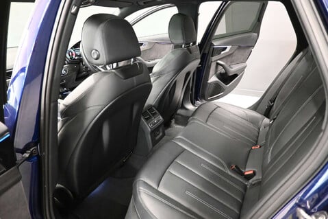 Audi A4 2.0 A4 Vorsprung 40 TDI MHEV Q Semi-Auto 4WD 5dr 9