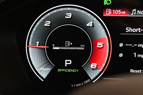 Audi A4 2.0 A4 Vorsprung 40 TDI MHEV Q Semi-Auto 4WD 5dr 18