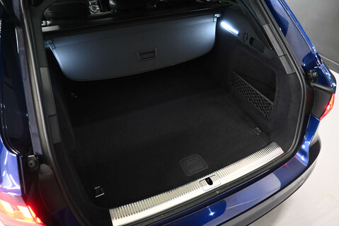 Audi A4 2.0 A4 Vorsprung 40 TDI MHEV Q Semi-Auto 4WD 5dr 49
