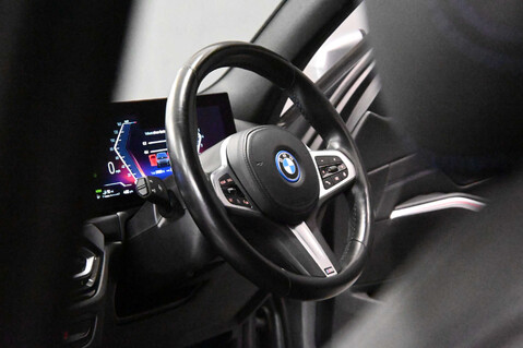 BMW 3 Series 2.0 330e 12kWh M Sport Touring 5dr Petrol Plug-in Hybrid Auto Euro 6 (s/s) 4