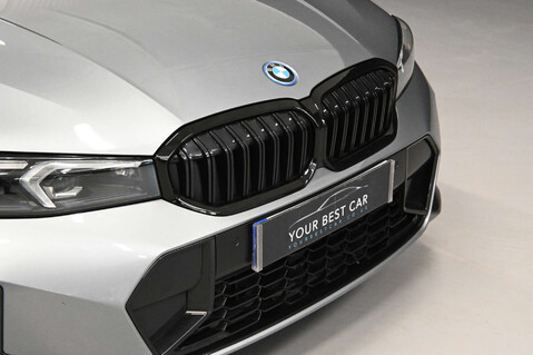 BMW 3 Series 2.0 330e 12kWh M Sport Touring 5dr Petrol Plug-in Hybrid Auto Euro 6 (s/s) 8
