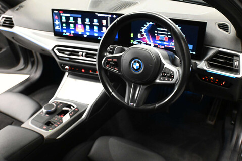 BMW 3 Series 2.0 330e 12kWh M Sport Touring 5dr Petrol Plug-in Hybrid Auto Euro 6 (s/s) 10