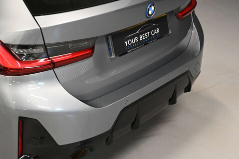 BMW 3 Series 2.0 330e 12kWh M Sport Touring 5dr Petrol Plug-in Hybrid Auto Euro 6 (s/s) 22