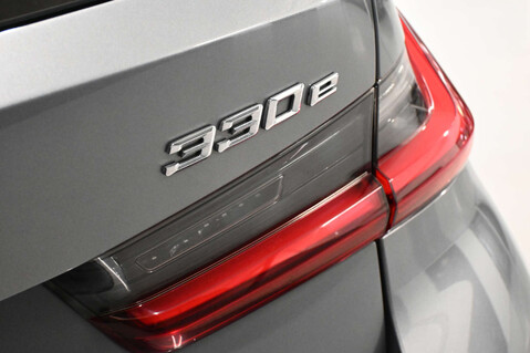 BMW 3 Series 2.0 330e 12kWh M Sport Touring 5dr Petrol Plug-in Hybrid Auto Euro 6 (s/s) 50