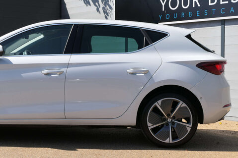 SEAT Leon 1.4 Leon Xcellence Luxury PHEV Semi-Auto 5dr 11